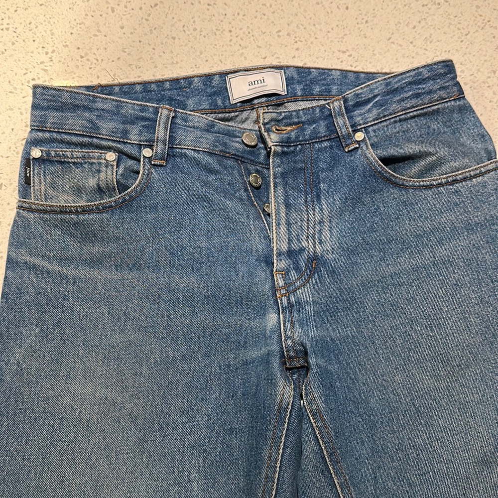 AMI Paris Size 31 Men’s Jeans. Straight leg